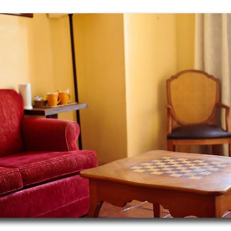Hotel Restaurante Dona Anita Requena Ngoại thất bức ảnh
