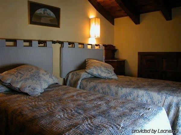 Hotel Restaurante Dona Anita Requena Phòng bức ảnh