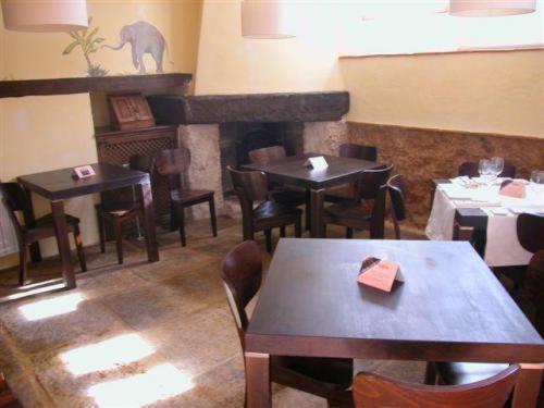 Hotel Restaurante Dona Anita Requena Ngoại thất bức ảnh