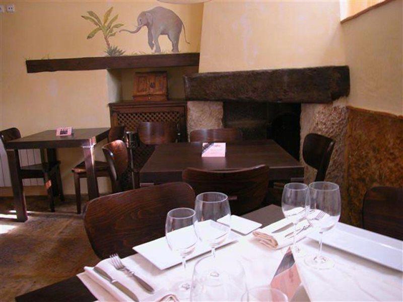 Hotel Restaurante Dona Anita Requena Nhà hàng bức ảnh