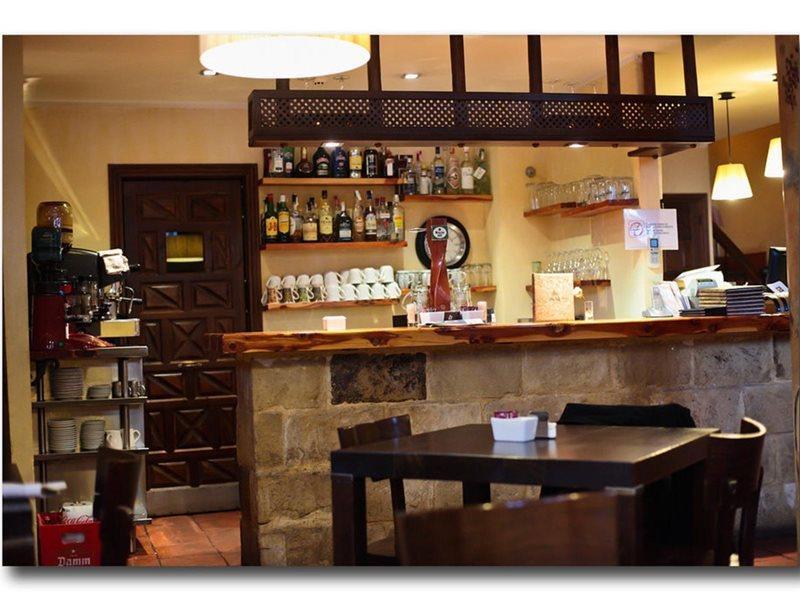 Hotel Restaurante Dona Anita Requena Ngoại thất bức ảnh